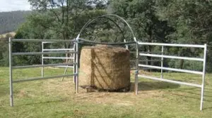 BagABale The Affordable Hay Transport Bag - Natural Horse World RoundbalePanels